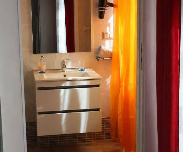House Of Colours - Relax, Arte E Confort Per Coppie, Famiglie E Gruppi * Alghero
