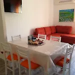Nyaraló House Of Colours - Relax, Arte E Confort Per Coppie, Famiglie E Gruppi *