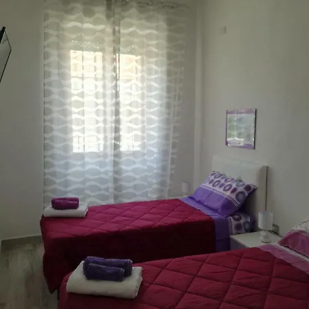 House Of Colours - Relax, Arte E Confort Per Coppie, Famiglie E Gruppi 펜션 알게로