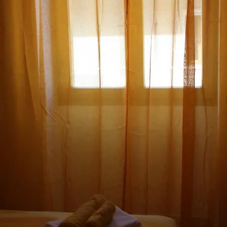 House Of Colours - Relax, Arte E Confort Per Coppie, Famiglie E Gruppi *