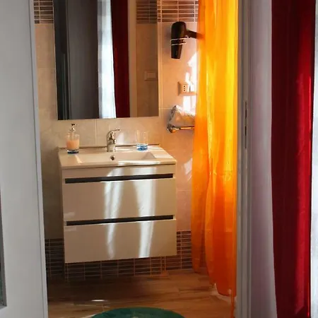 House Of Colours - Relax, Arte E Confort Per Coppie, Famiglie E Gruppi * Alghero